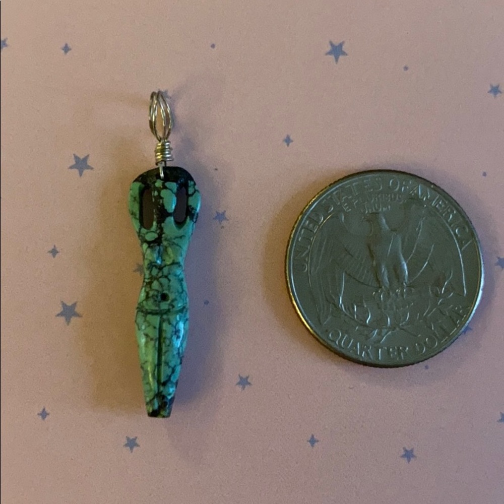 Turquoise goddess pendant 👸🏻